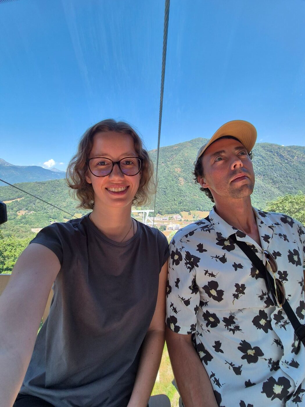 In der Gondel auf den Monte Tamaro