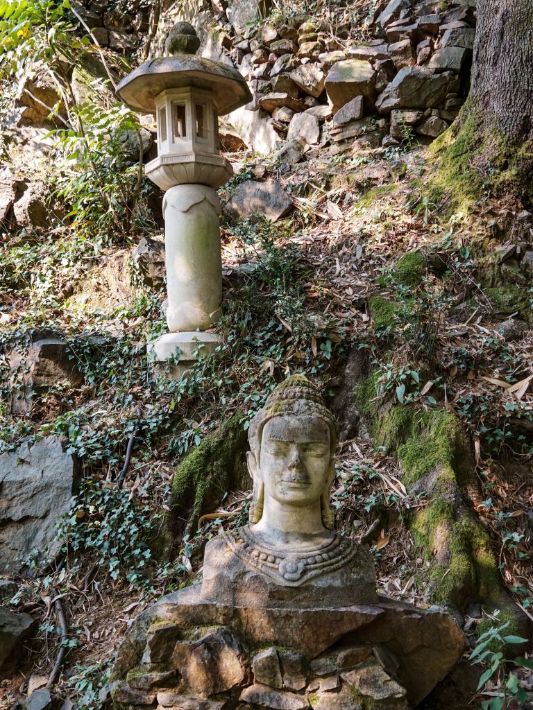 Asiatische Elemente im Parco Scherrer