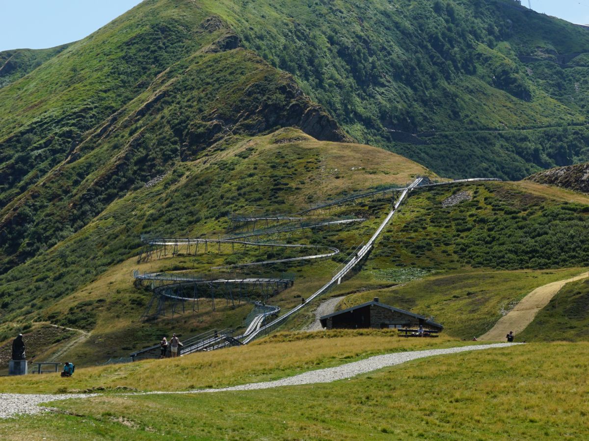 Sommerrodelbahn auf dem Monte Tamaro