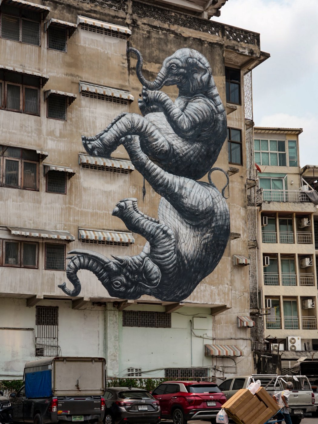 Bekanntes Graffiti in Chinatown: Die zwei Elefanten