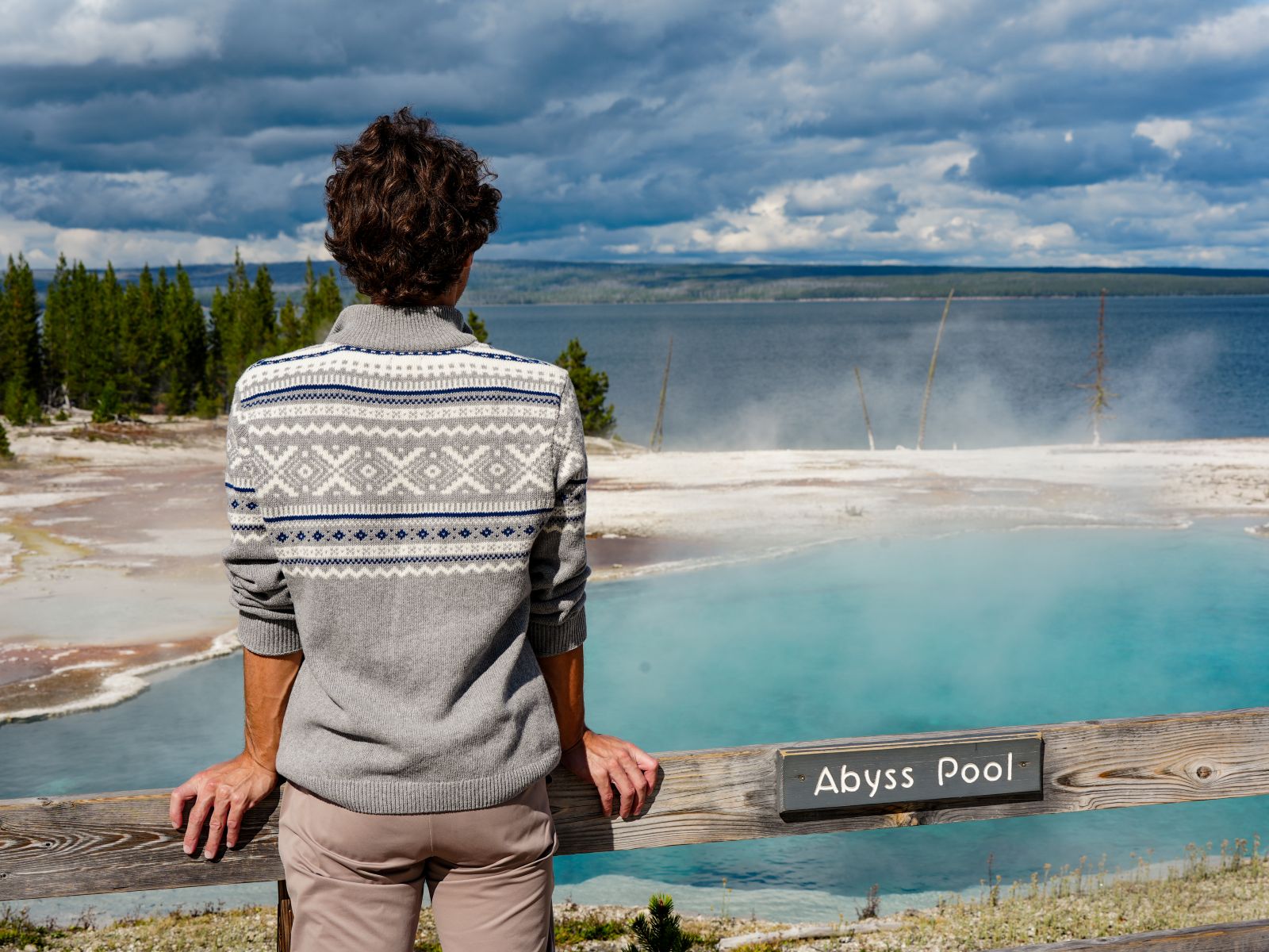 Chris von Reisekröten am West Thumb Geyser Basin im Yellowstone Nationalpark