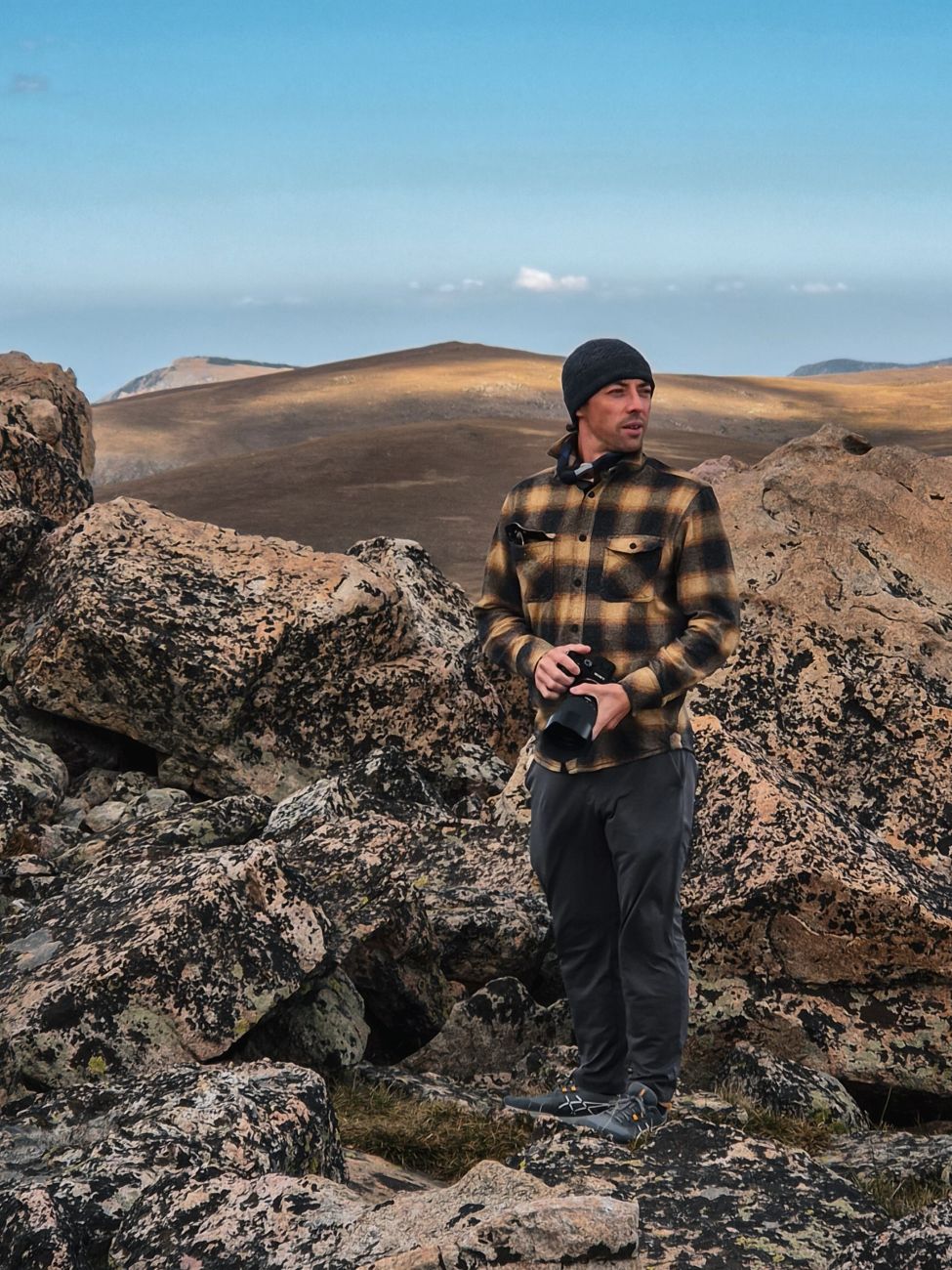 Chris von Reisekröten mit großer Kamera im Yellowstone Nationalpark