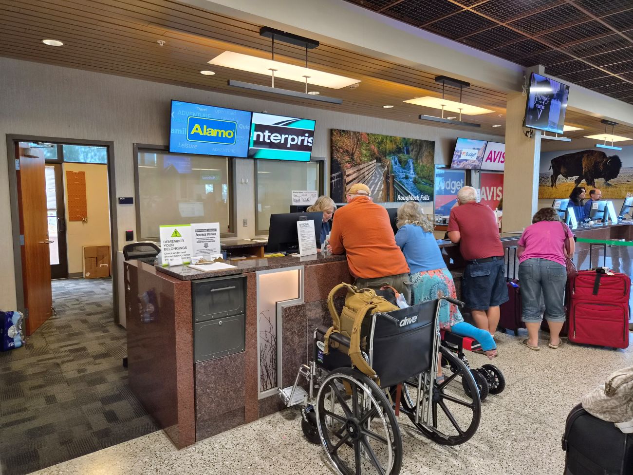 Alamo am Regionalflughafen in Rapid City