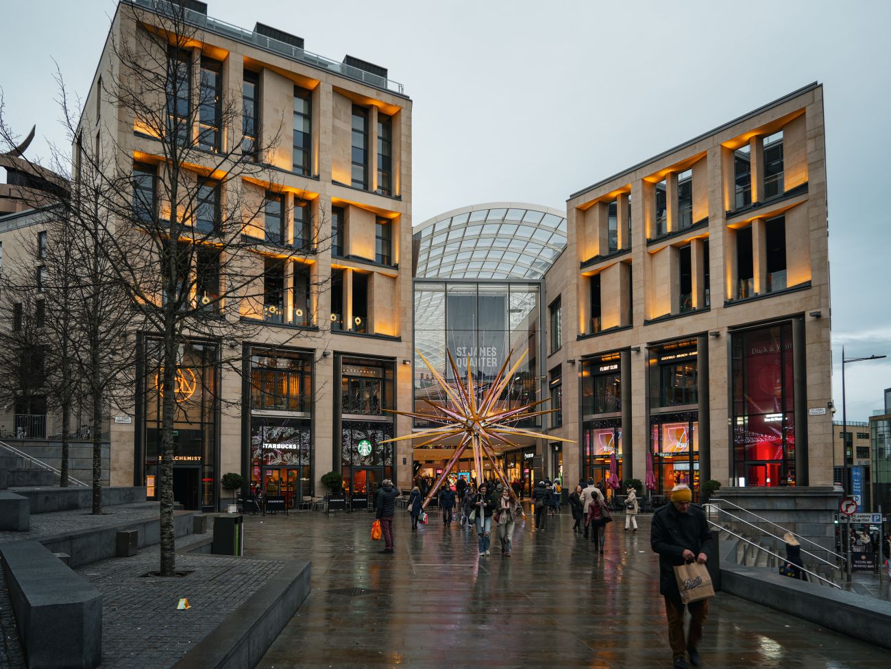 Das St. James Quarter Einkaufszentrum in Edinburgh
